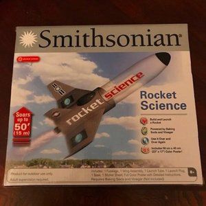 NWOT Smithsonian Rocket Science Kit